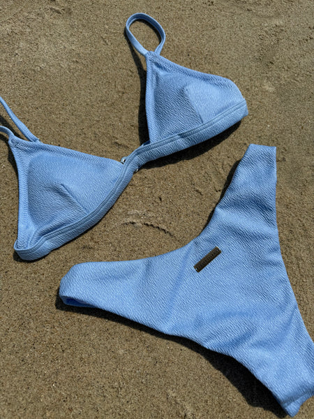 CLASSIC TRIANGLE BIKINI SET