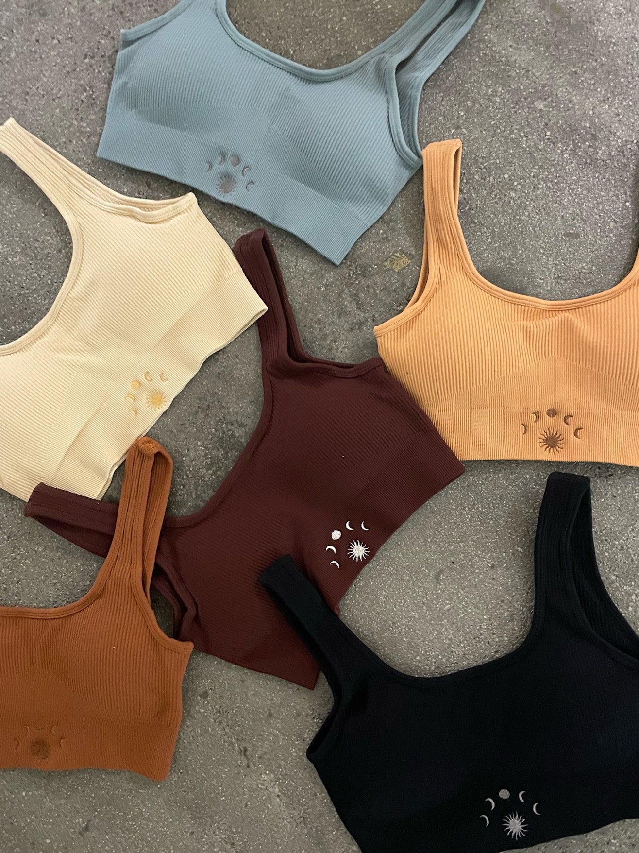 AESTAS TERRA Mサイズ AESTAS TERRA アイスタステラ